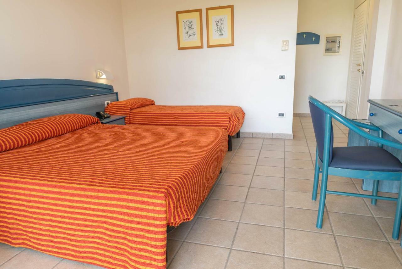 Nicotera Beach Village Εξωτερικό φωτογραφία